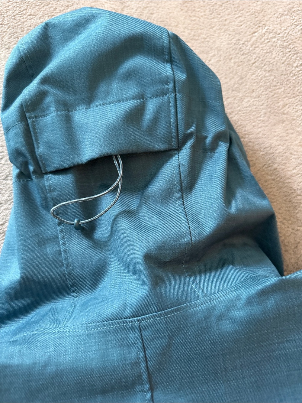 Under Armour Teal Hooded Women's multi weather coat. - Picture 8 of 13